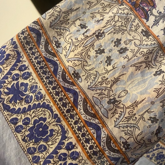 Long frilled chiffon jacket ( ADK) - Picture 2 of 4